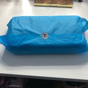 Brand New Jeffree Star Blue Blood Palette